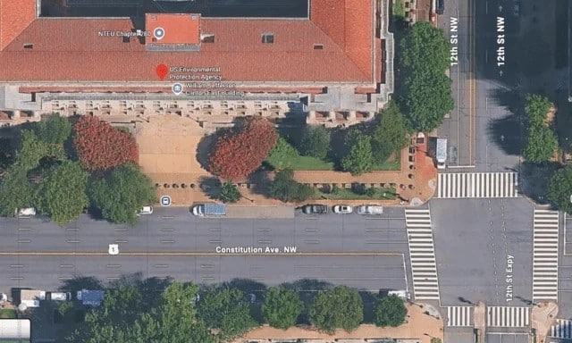 Kantor Pusat Badan Perlindungan Lingkungan AS dan Constitution Ave (Peta Google)